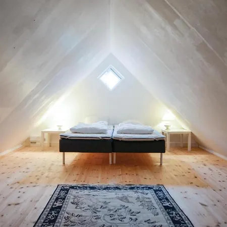 Дом отдыха Two-bedroom Holiday In
